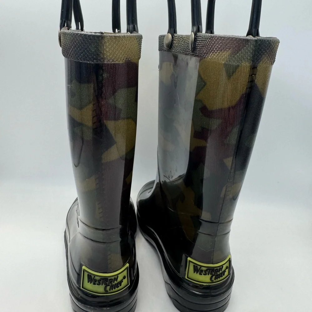 WESTERN CHIEF‎ KIDS UNISEX CAMO LIGHTED RAIN BOOTS